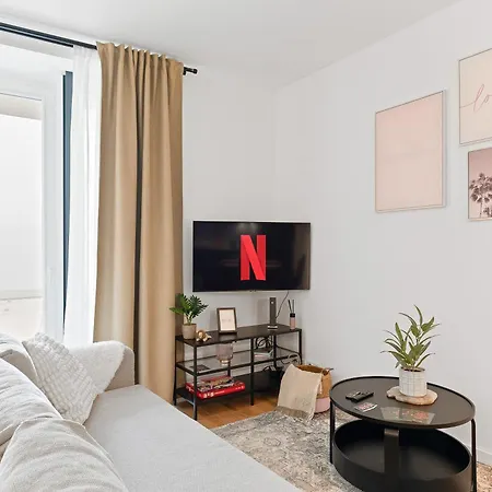 Apartment Whonap - Pink Lion I Parkplatz I Zentral I Terrasse I Kueche I Business *