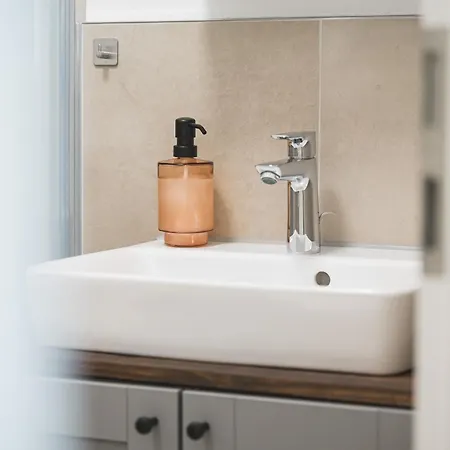 Appartio - Altstadt-appartements I Zentral I Kueche I Business נקרסולם