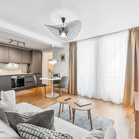 Appartio - Altstadt-appartements I Zentral I Kueche I Business דירה נקרסולם